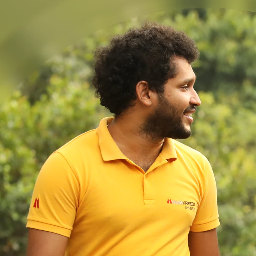 A MAS team member in a yellow MAS Active polo (Campurejo Cup V, report p.141)